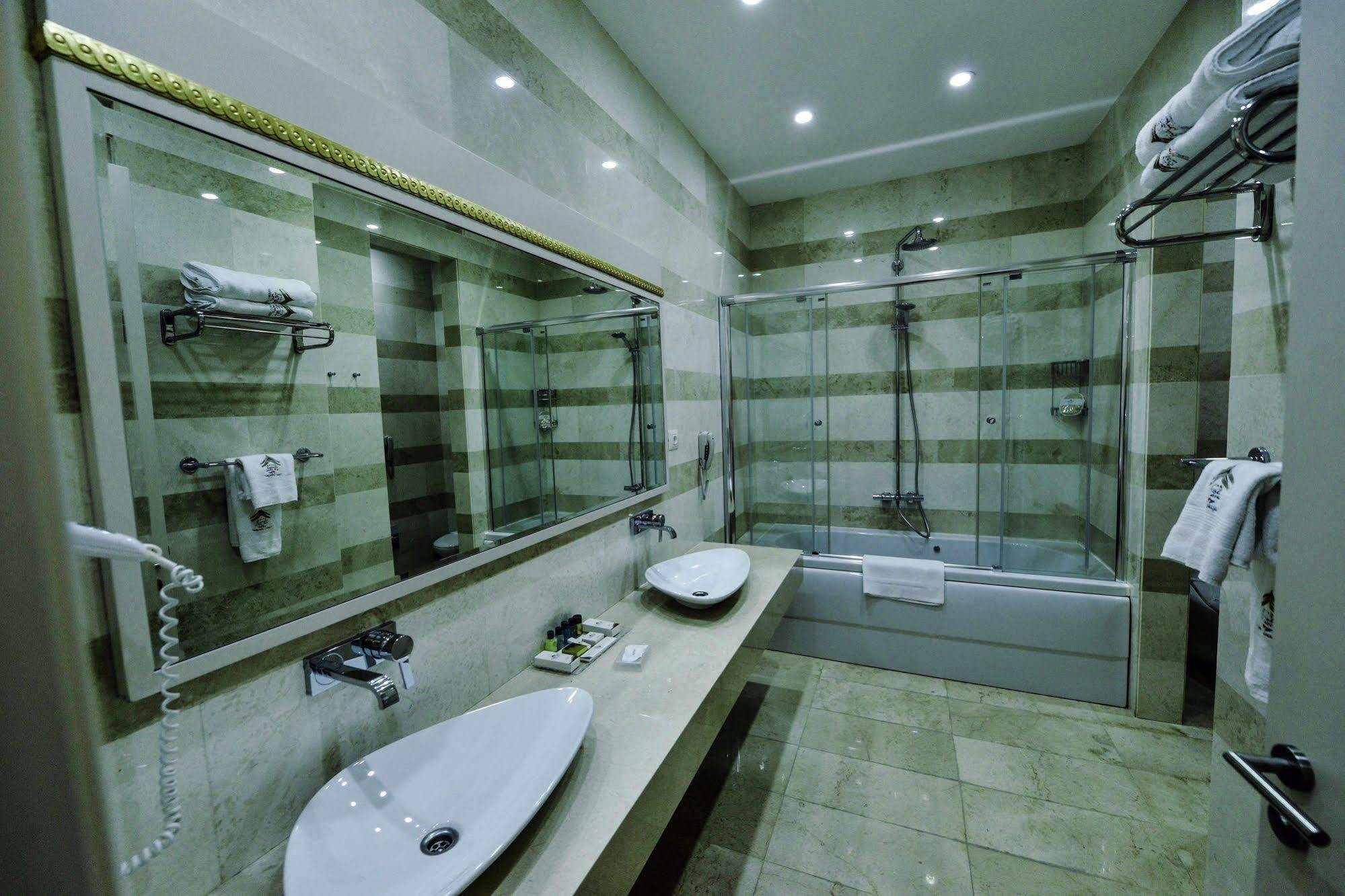 Gabala Garden Hotel Ngoại thất bức ảnh